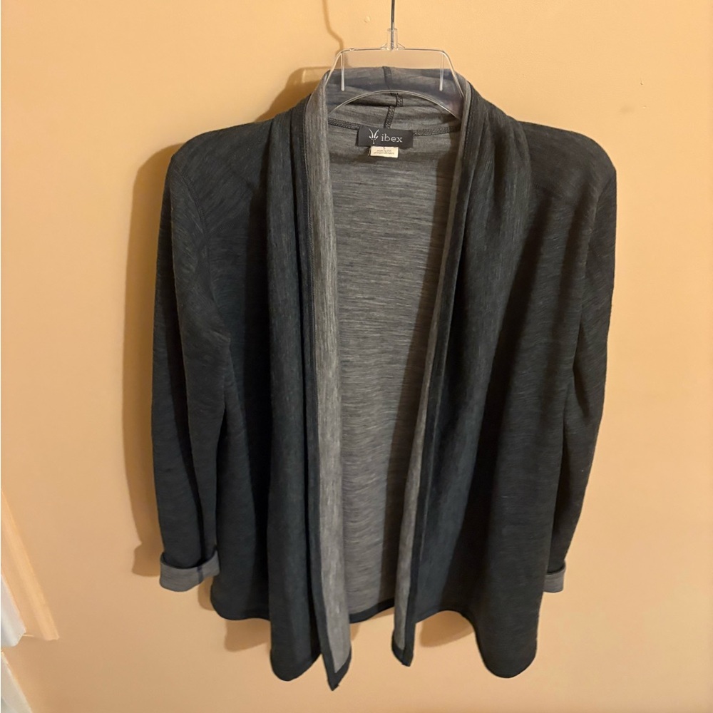 Ibex gray wool cardigan